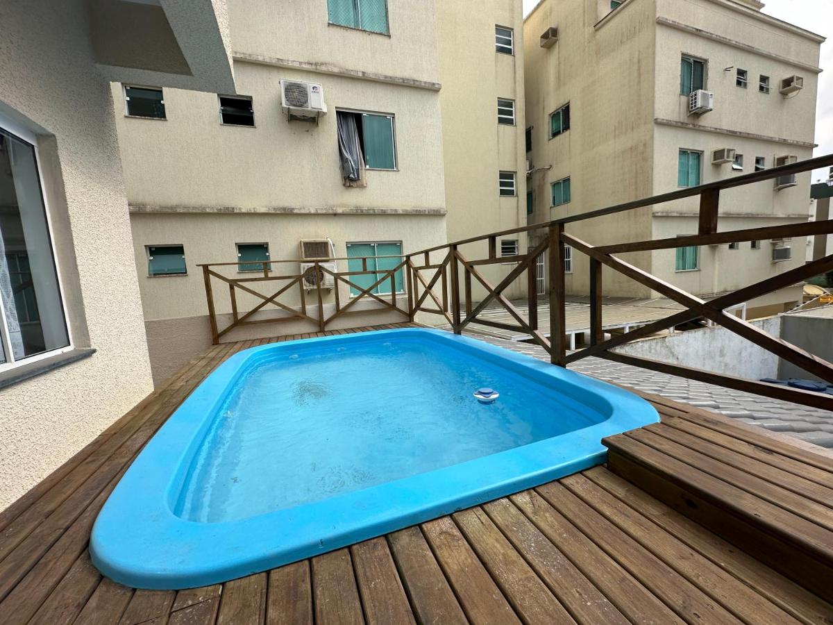 Duplex de 3 Quartos com Piscina - 140m da praia - B&B Bombinhas