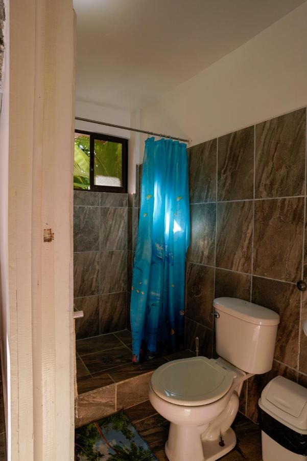 Letto Singolo in Dormitorio Maschile