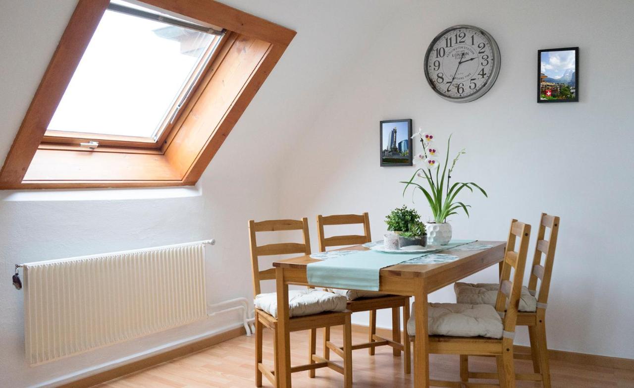 Holiday Apartment "Frohburg" Gommiswald - Bed and Breakfast Gommiswald