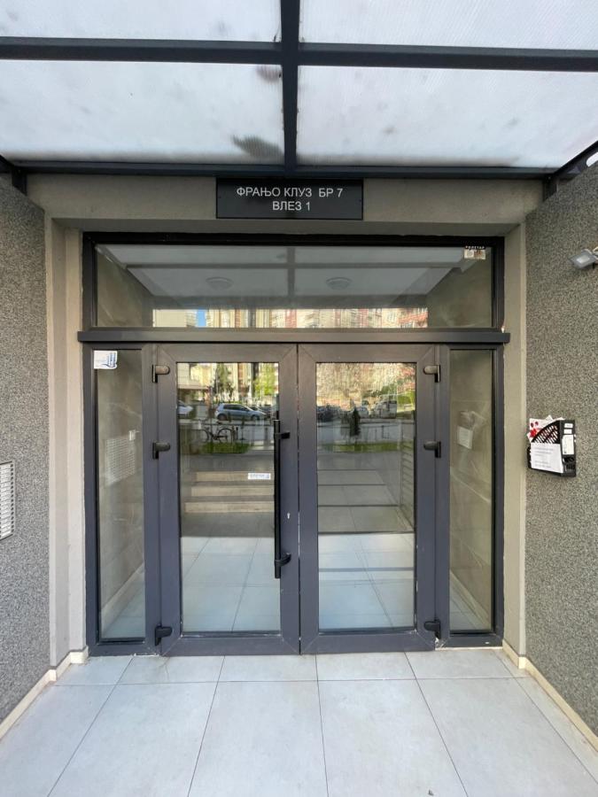 Urban Side Apartments - Ferienwohnung Skopje