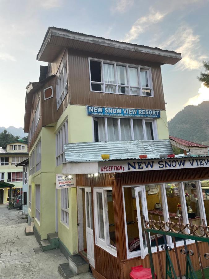 New snow view resort pahalgam - B&B