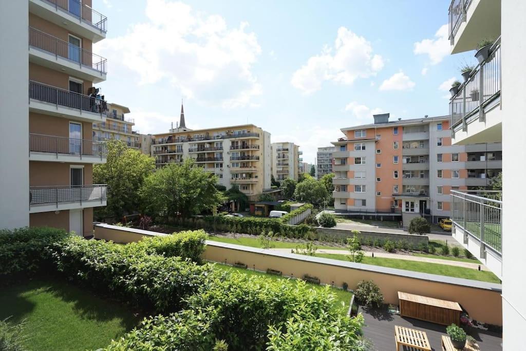 Sunny Apartment - B&B Budapest