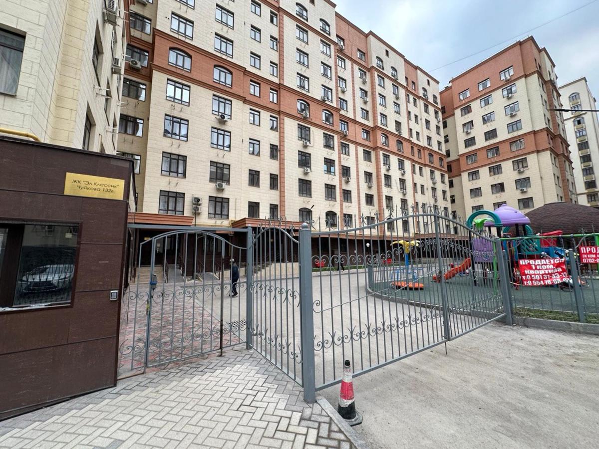 1-bedroom Elitehouse on Chuikova 132v - Bed and Breakfast