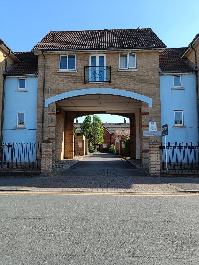 ExCeL Single room - 5mins to ExCeL & 10mins to Canary Wharf - B&B