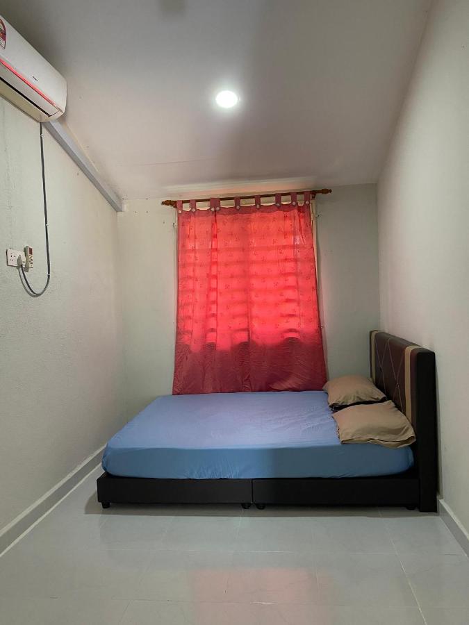 inap desa batu buruk 2 - B&B