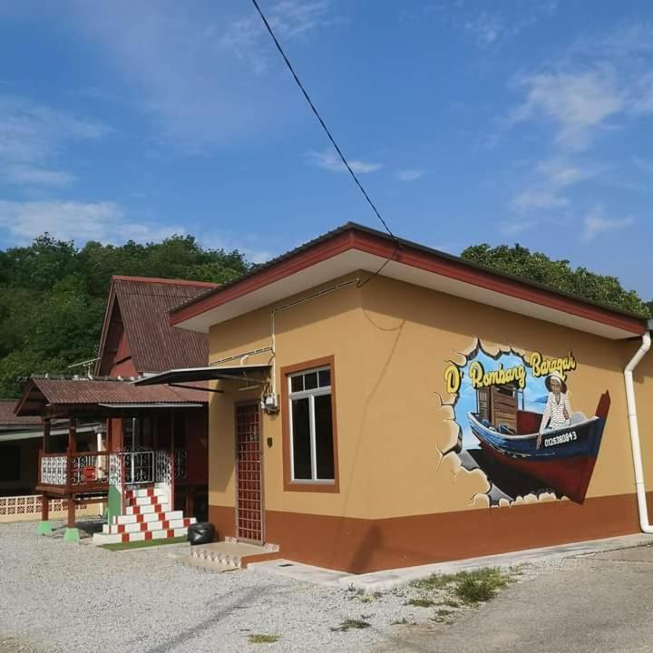 Camera Deluxe (2 Adulti + 1 Bambino)
