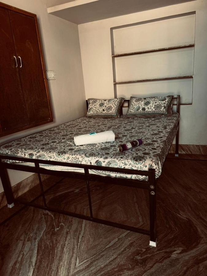 Budget Single Room