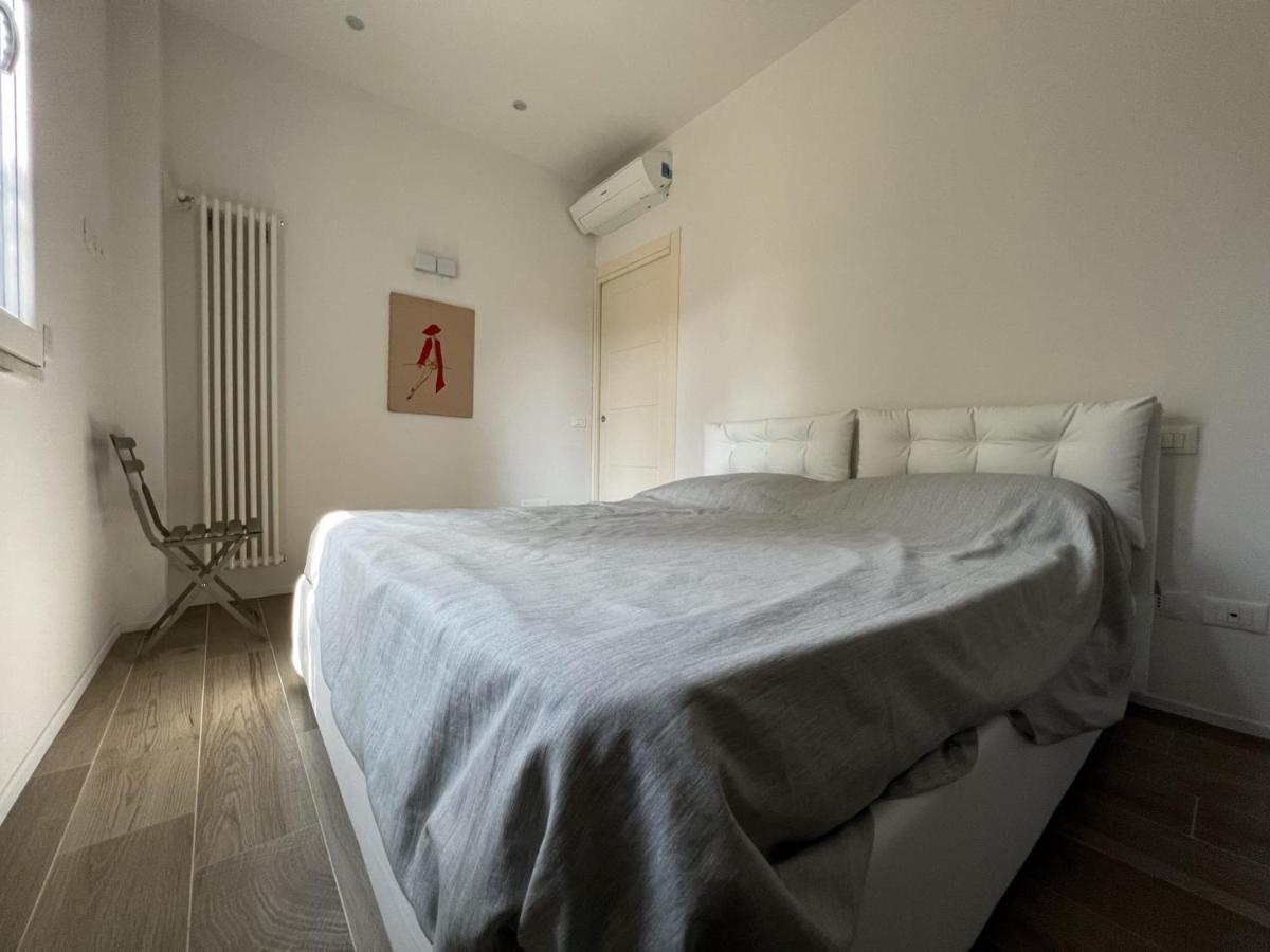 Comodo Appartamento con 2 Camere - B&B