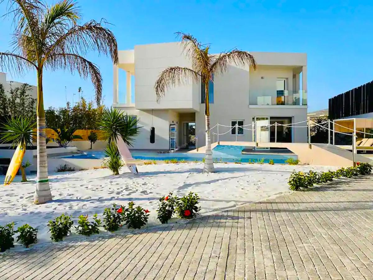 Villa di lusso con piscina e piccola spiaggia - B&B Callao Salvaje