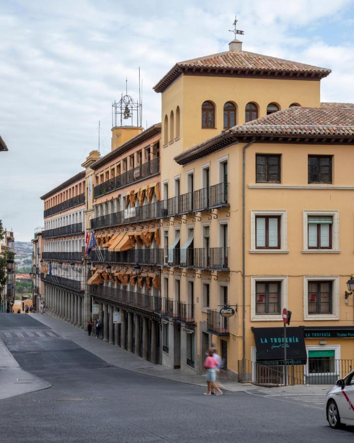 Zocodover puerta del Alcázar - B&B Toledo