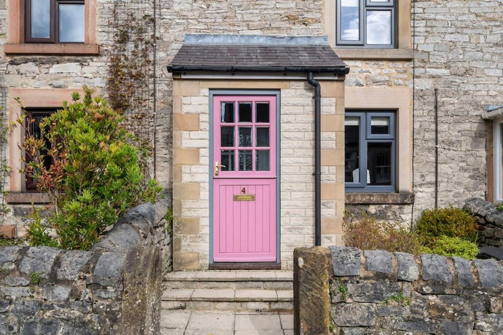 Fable Cottage Luxurious Stay - B&B