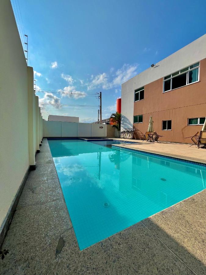 Apê Vumbora Pra Praia, 3 quartos, 2 vagas, praia a 200 m! - B&B Ilhéus