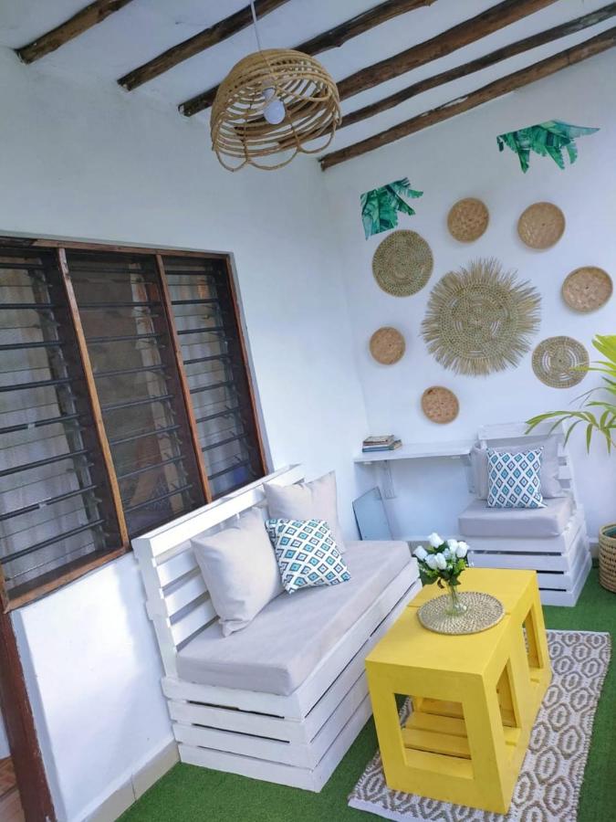 Belle Atelier - Ferienwohnung Ukunda