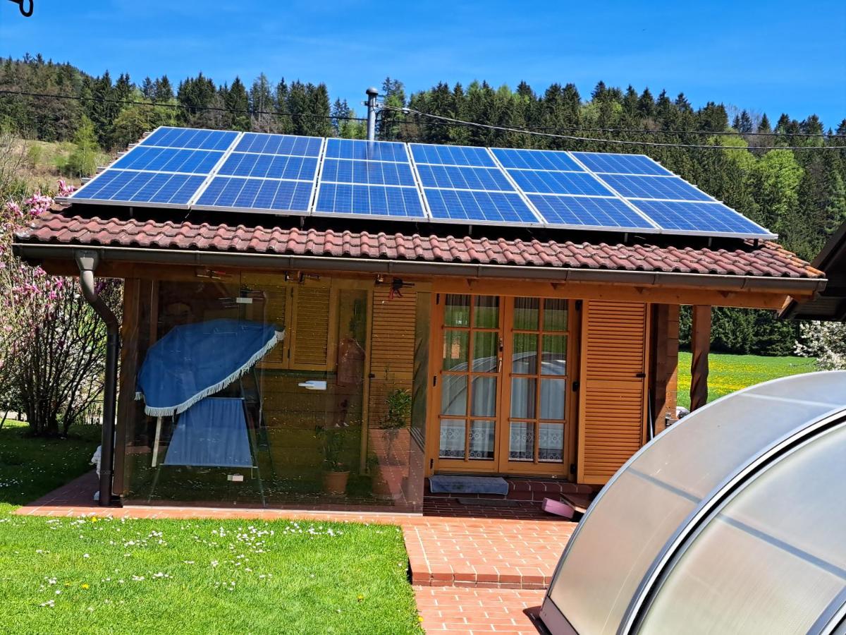 FERIENHAUS Sonnenschein Spielberg Redbullring - B&B
