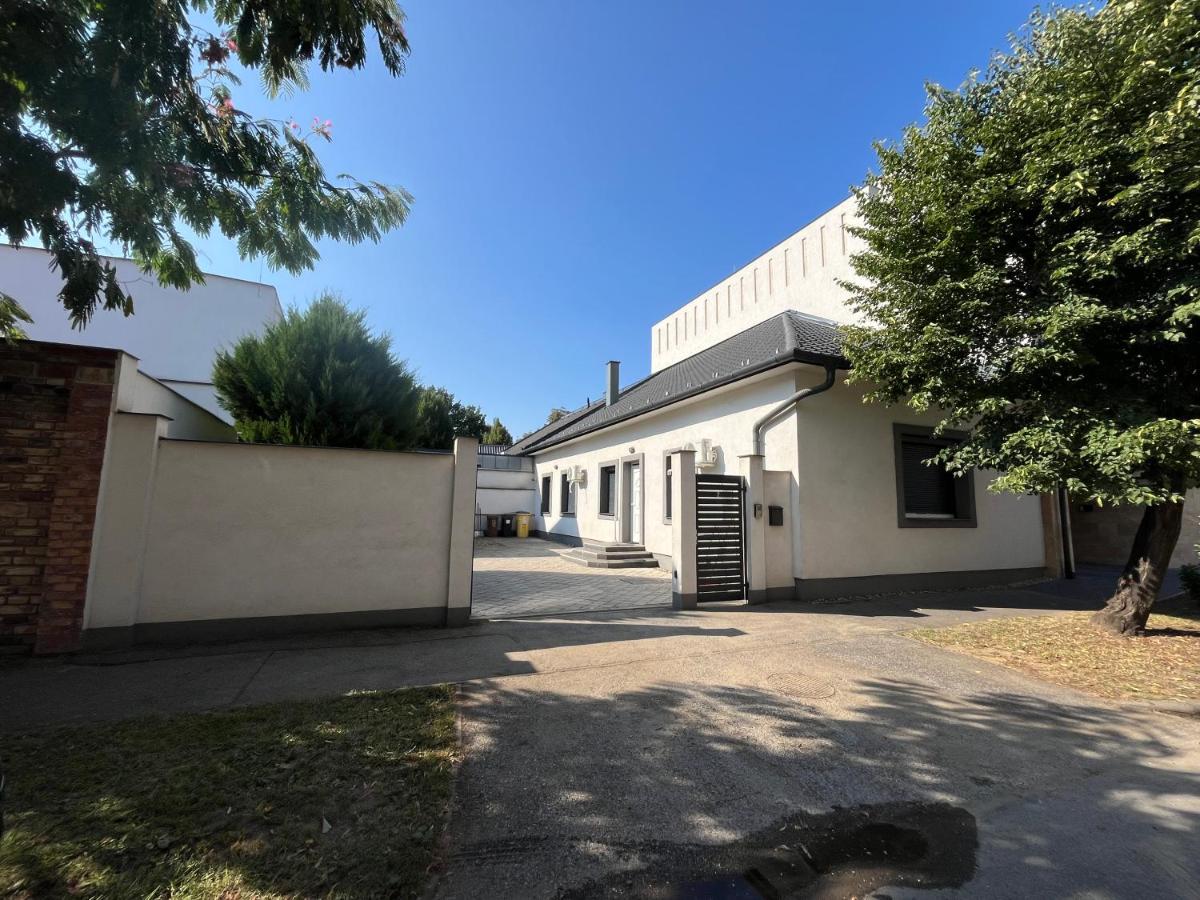 Házikon 1 - B&B Nyíregyháza