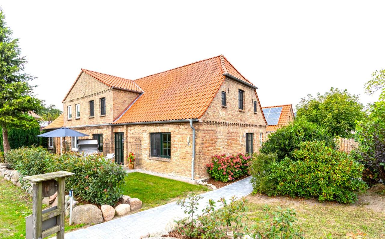 Ferienhaus Ankerplatz mit Sauna in Strandnähe - B&B