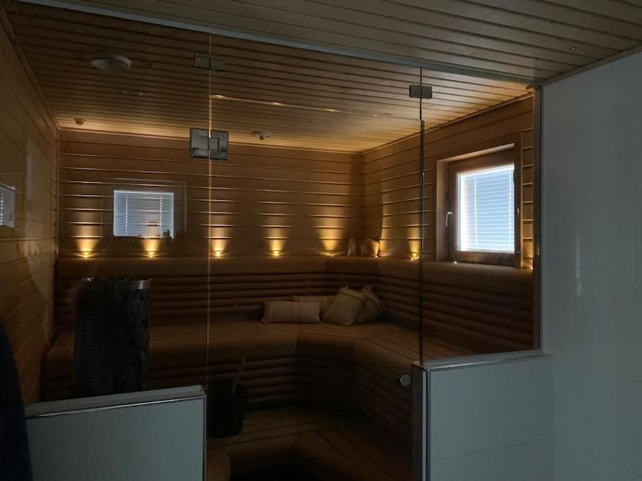 Modern Villa - Chambres d’hôtes Rovaniemi