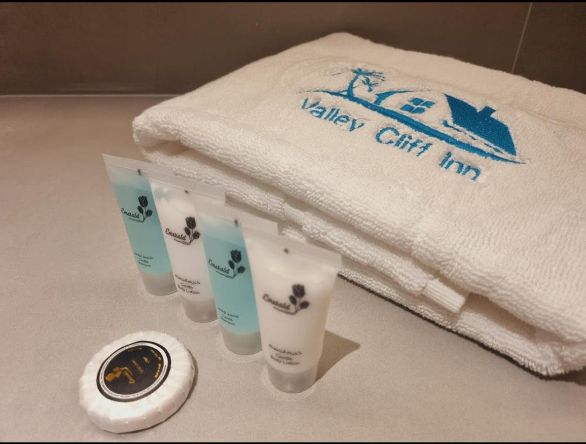 Valley CLIFF INN - B&B Al Janāh