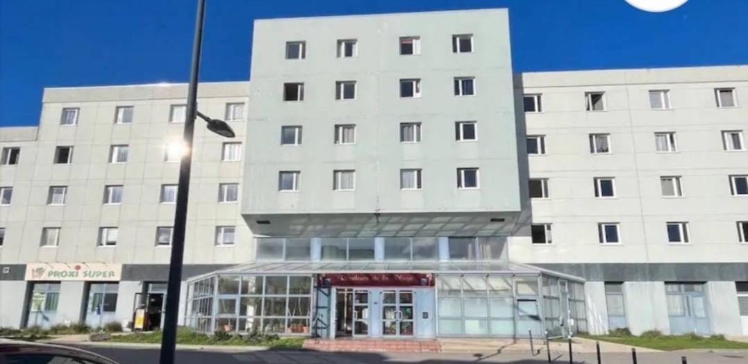 Calais Plage - magnifique studio - Front de mer - B&B