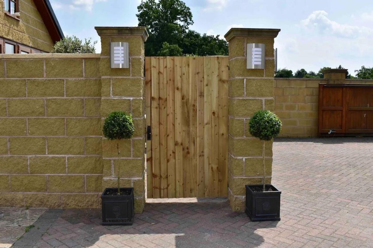 Stylish country apartment near Rookery Hall - B&B