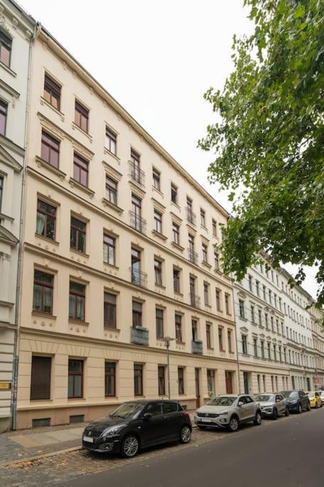 zentrales gemütliches Apartment in der Südvorstadt - B&B