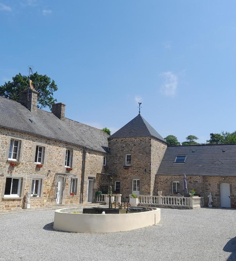 Domaine de la Tour carrée - 3 Chambres - B&B