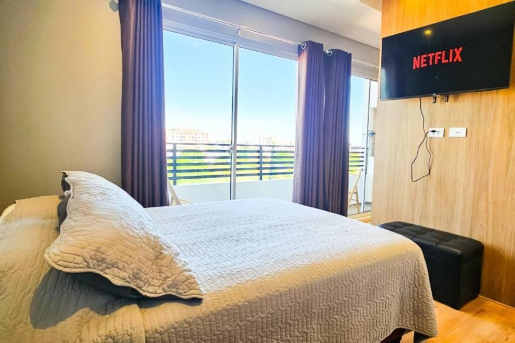 Apto con maravillosa vista, zona tranquila, segura - Chambres d’hôtes Cochabamba