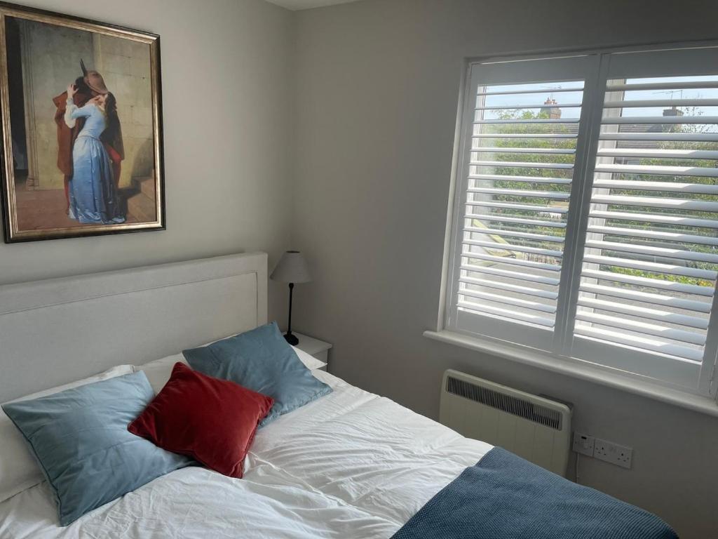 2 bedroom house in central Windsor - The Town - B&B