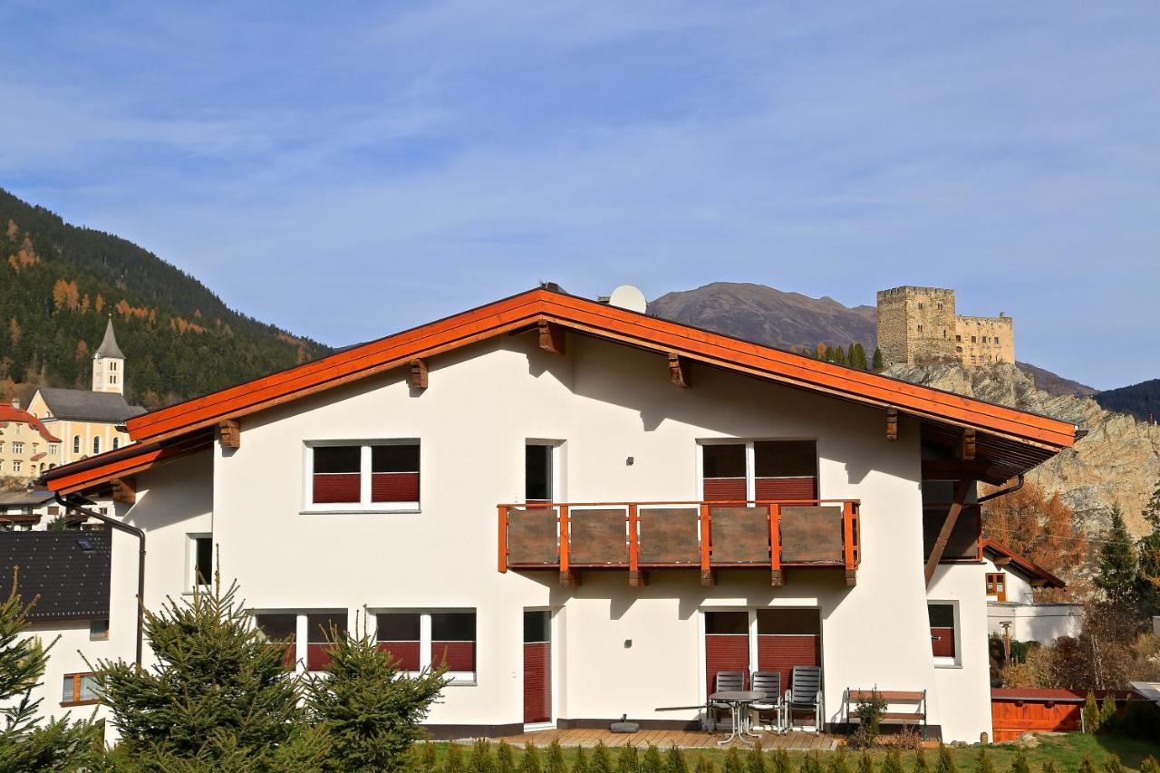 Apartment with Garden View