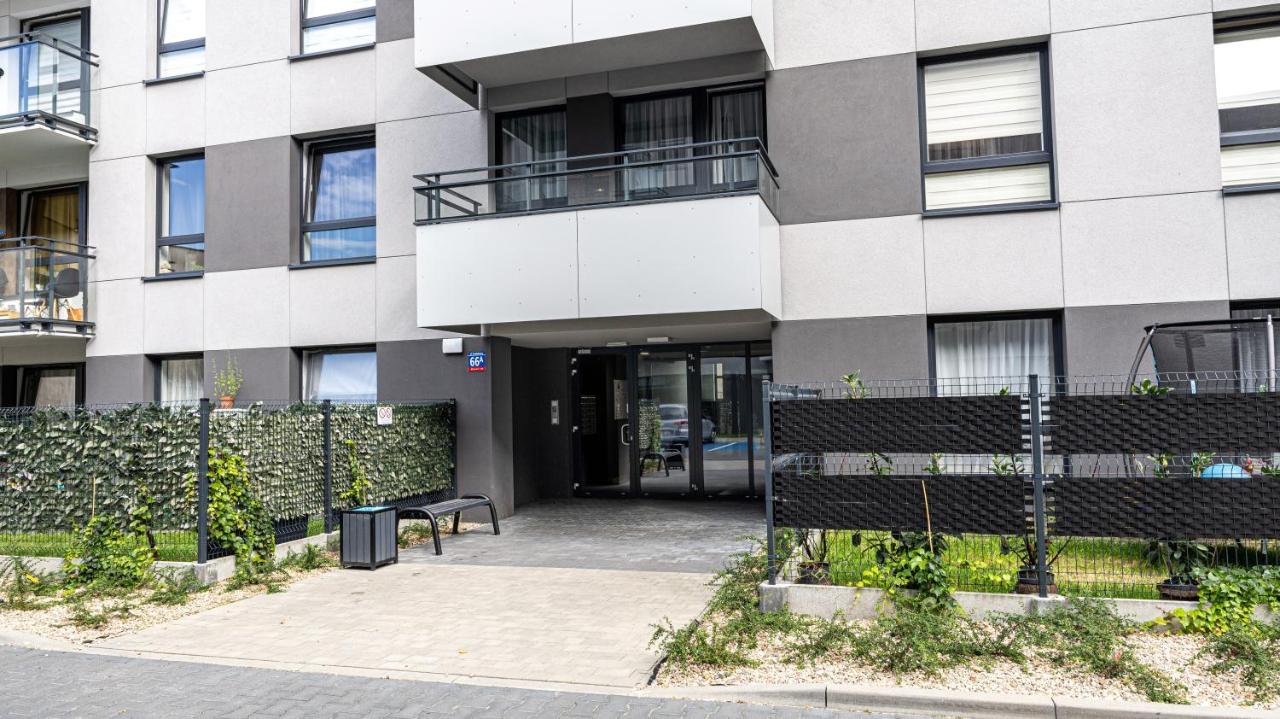 Apartment Przyfabryczny Księży Młyn - Bezpłatny Garaż - Klimatyzacja - FV - B&B