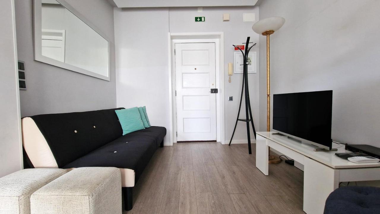 Pino's Getaway by LovelyStay - B&B Funchal