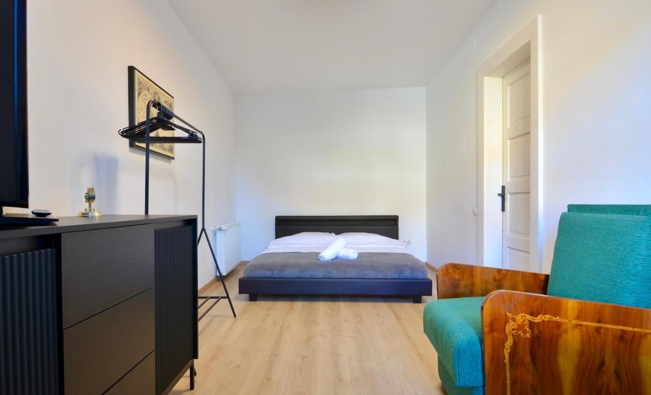 Luxurious & Spacious Residence in the Heart of Brașov - Chambres d’hôtes Braşov