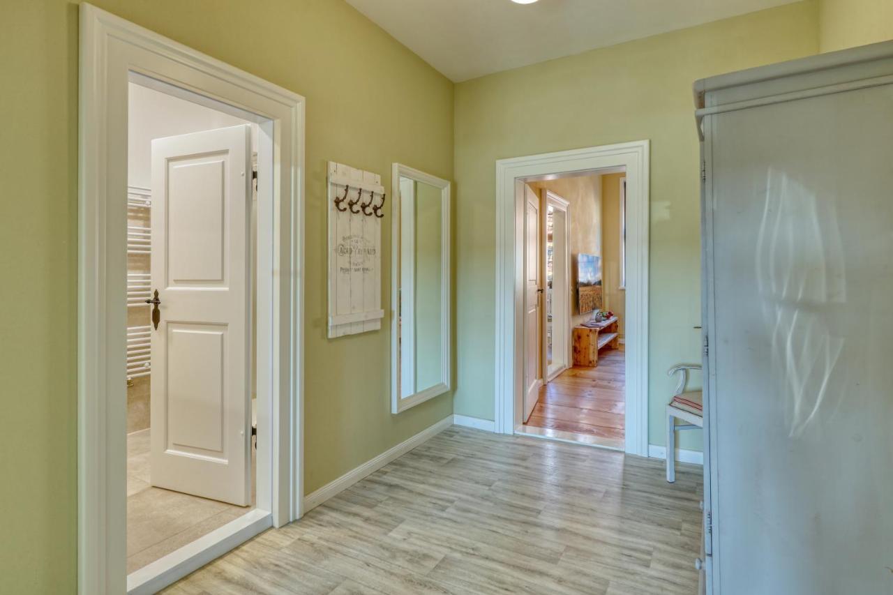 Two-Bedroom Apartment with Balcony (no dogs allowed)
