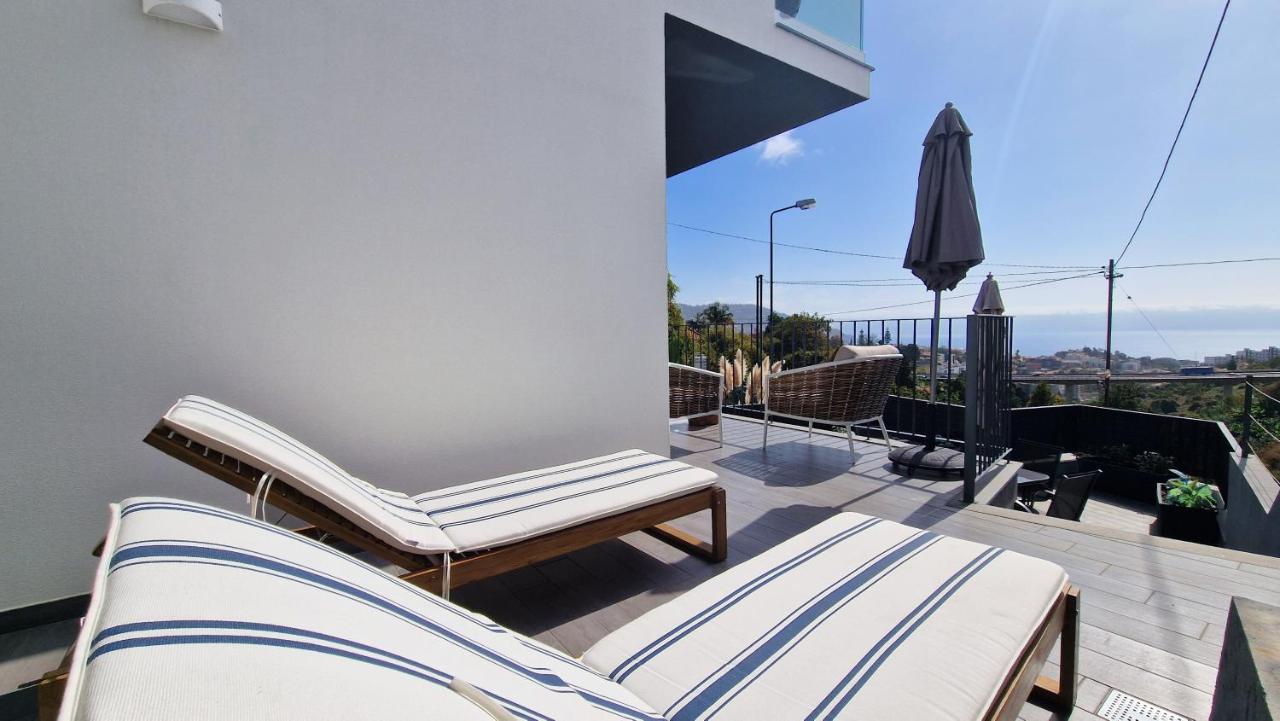 Townhouse 24 - Oceanview Jacuzzi Gem by LovelyStay - B&B Funchal