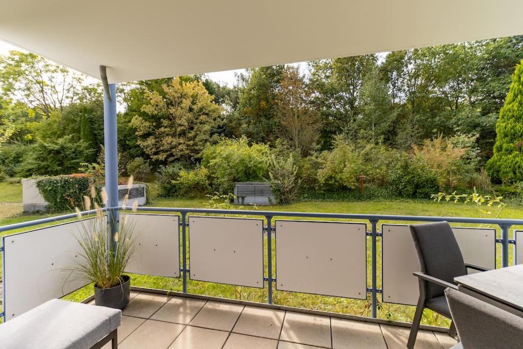 Grafschafft angenehmes wohnen - 2 Schlafzimmer I Tiefgarage I Balkon - Chambres d'hôtes Pirna