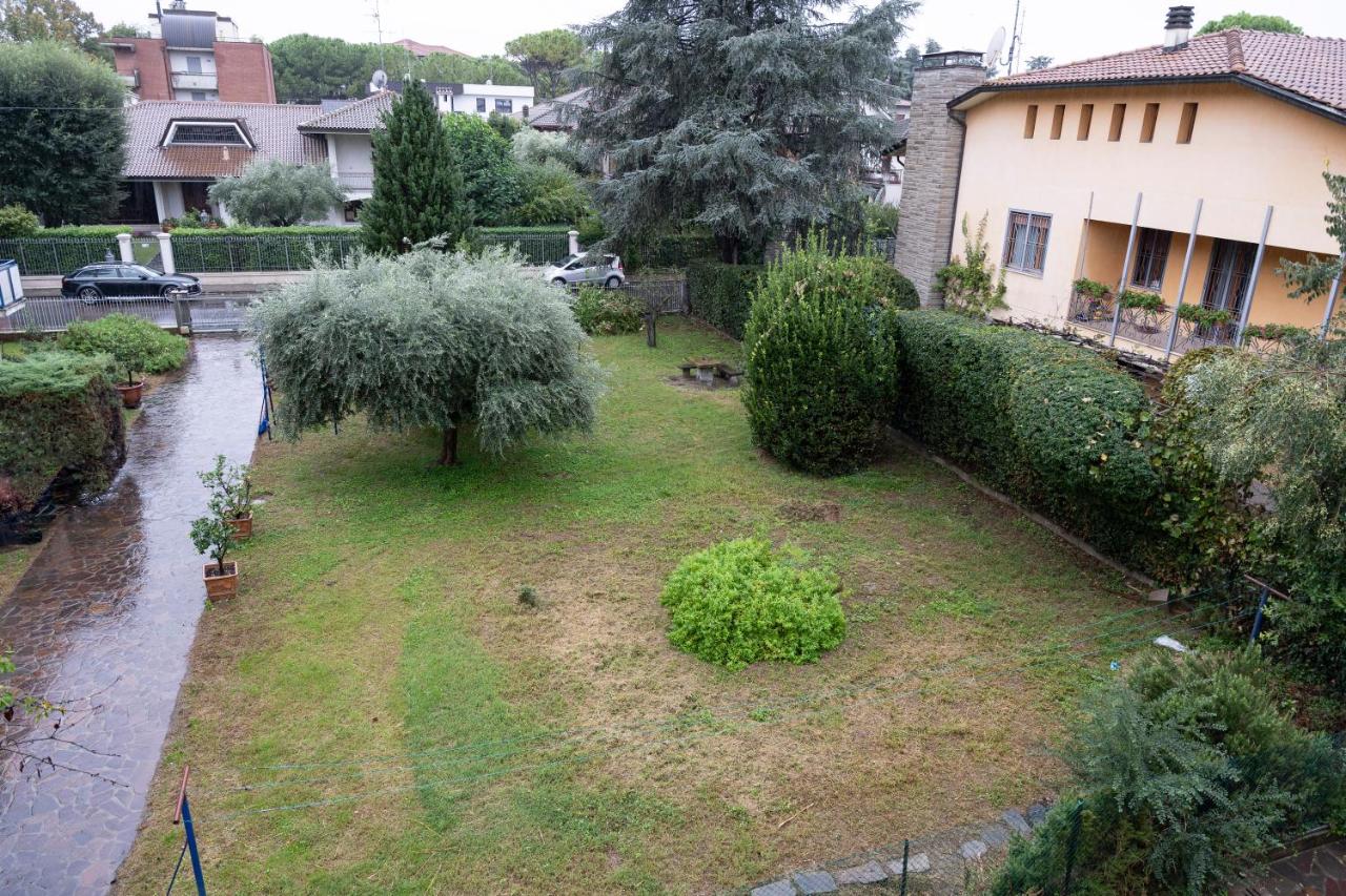 2 Camere 5 ospiti Parcheggio Gratis Recintato, Vicino a Università, Ospedali, Centro, Stazione, Aeroporto, Romagna - B&B