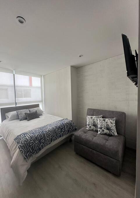 Acogedor apartaestudio en Corferias - B&B