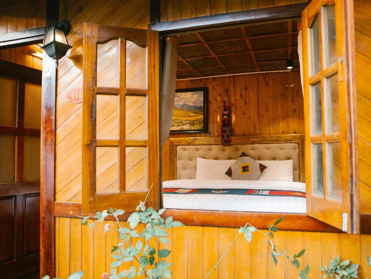 Deluxe Bungalow mit Gartenblick