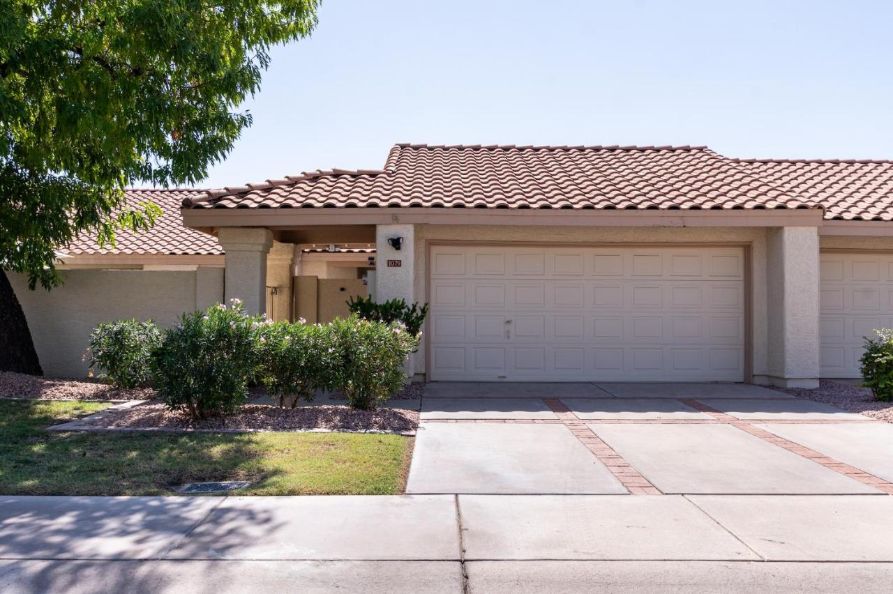 Cozy 2BR House with BBQ, Near Tempe Attractions - B&B