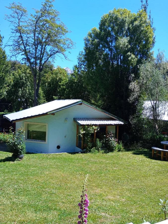 Casa con jardín - Circuito Chico, Bariloche - Chambres d’hôtes Bariloche