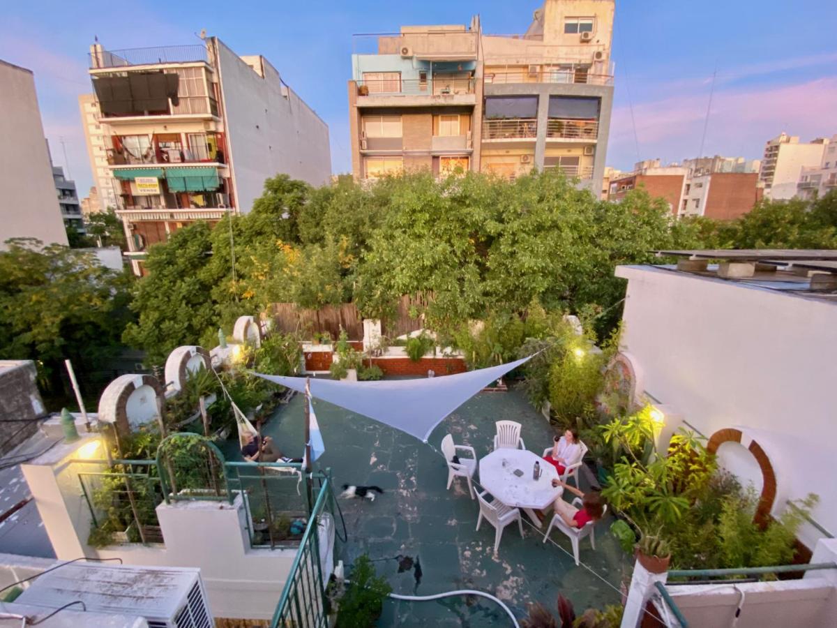 Gran Casa Pringles Con Terraza - B&B Buenos Aires