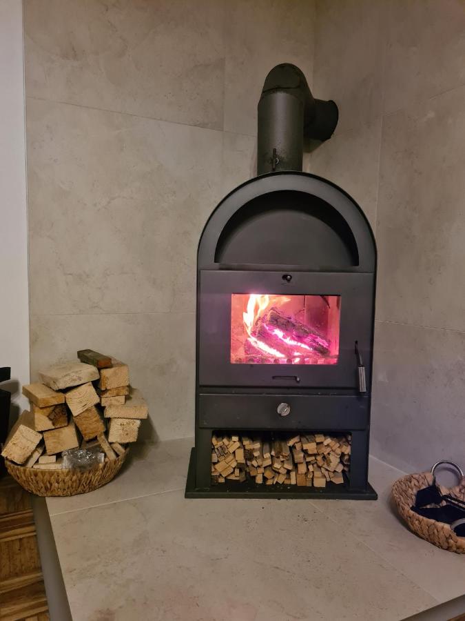 FeWo Am Eisstadion mit Kamin 2 Schlafzimmer - B&B
