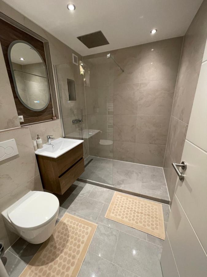 Apartment AS mit Balkon - B&B