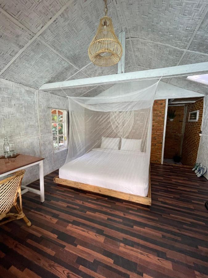 Doppelzimmer mit Balkon