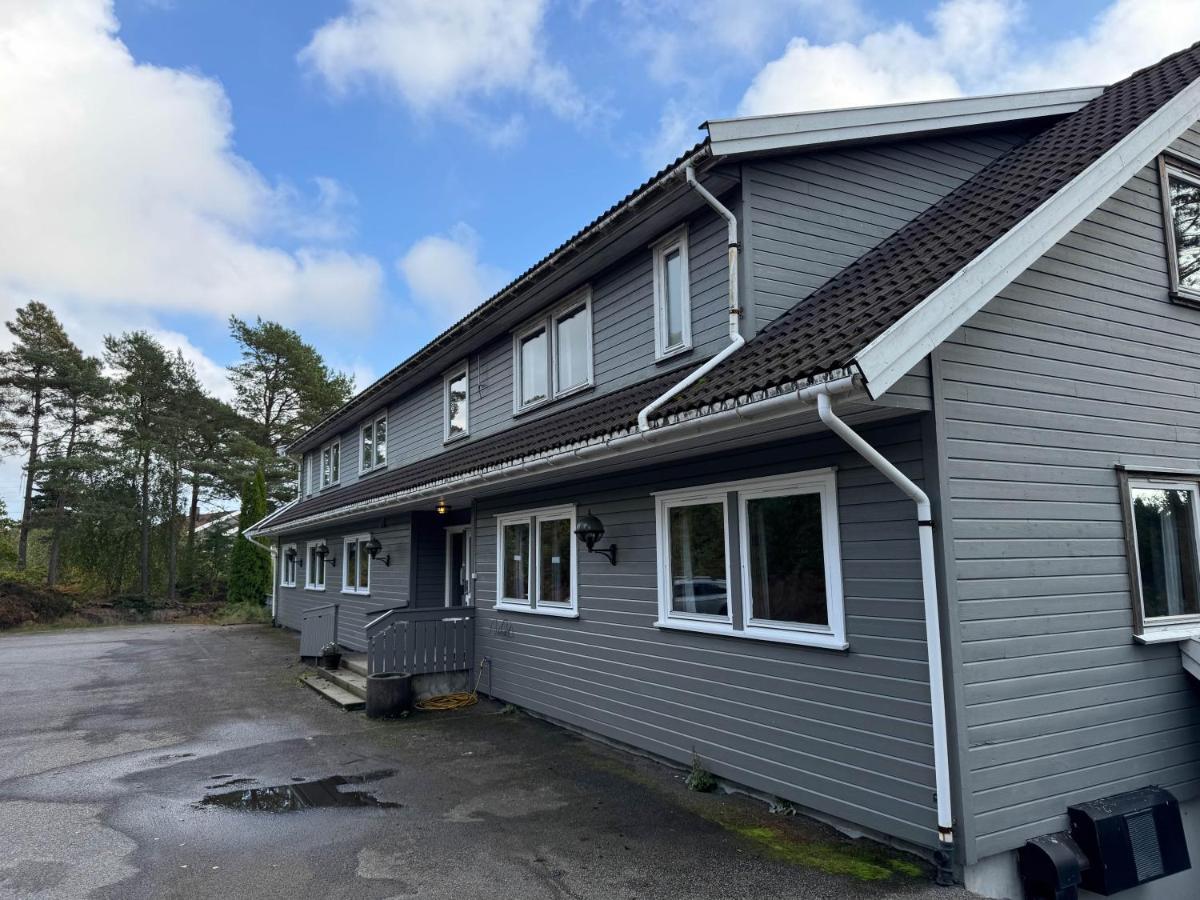Agder Folkehøgskole - Gjestehus - B&B