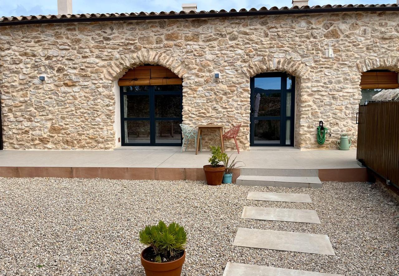 One-Bedroom Apartment with Garden View
