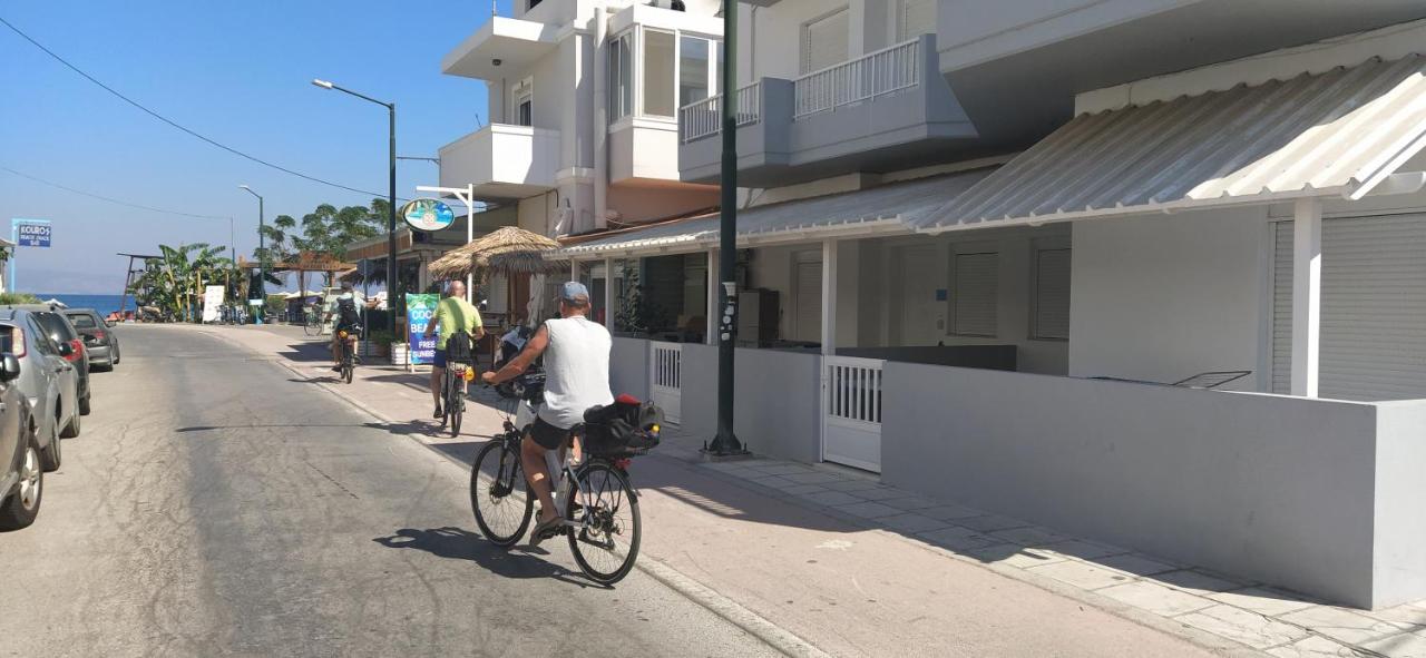 Bright & Comfy Apartments near the beach - B&B Kos