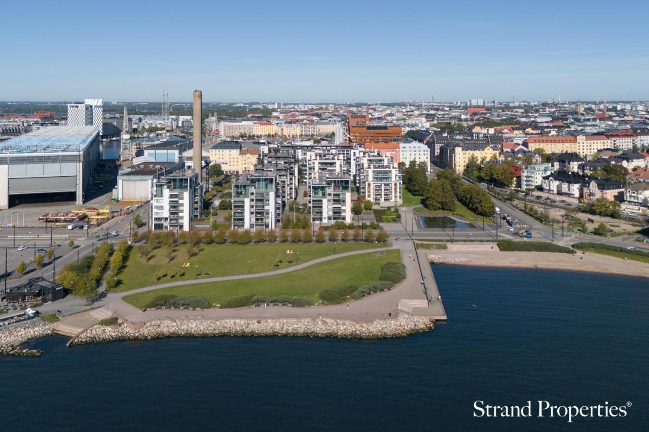 Luxorius apartment on the beach and the citycenter - B&B Helsinki