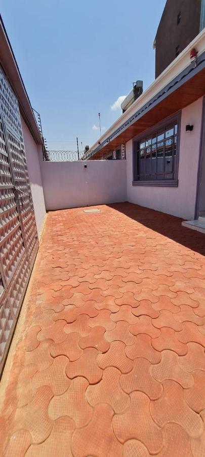 Juja Executive Villas - B&B