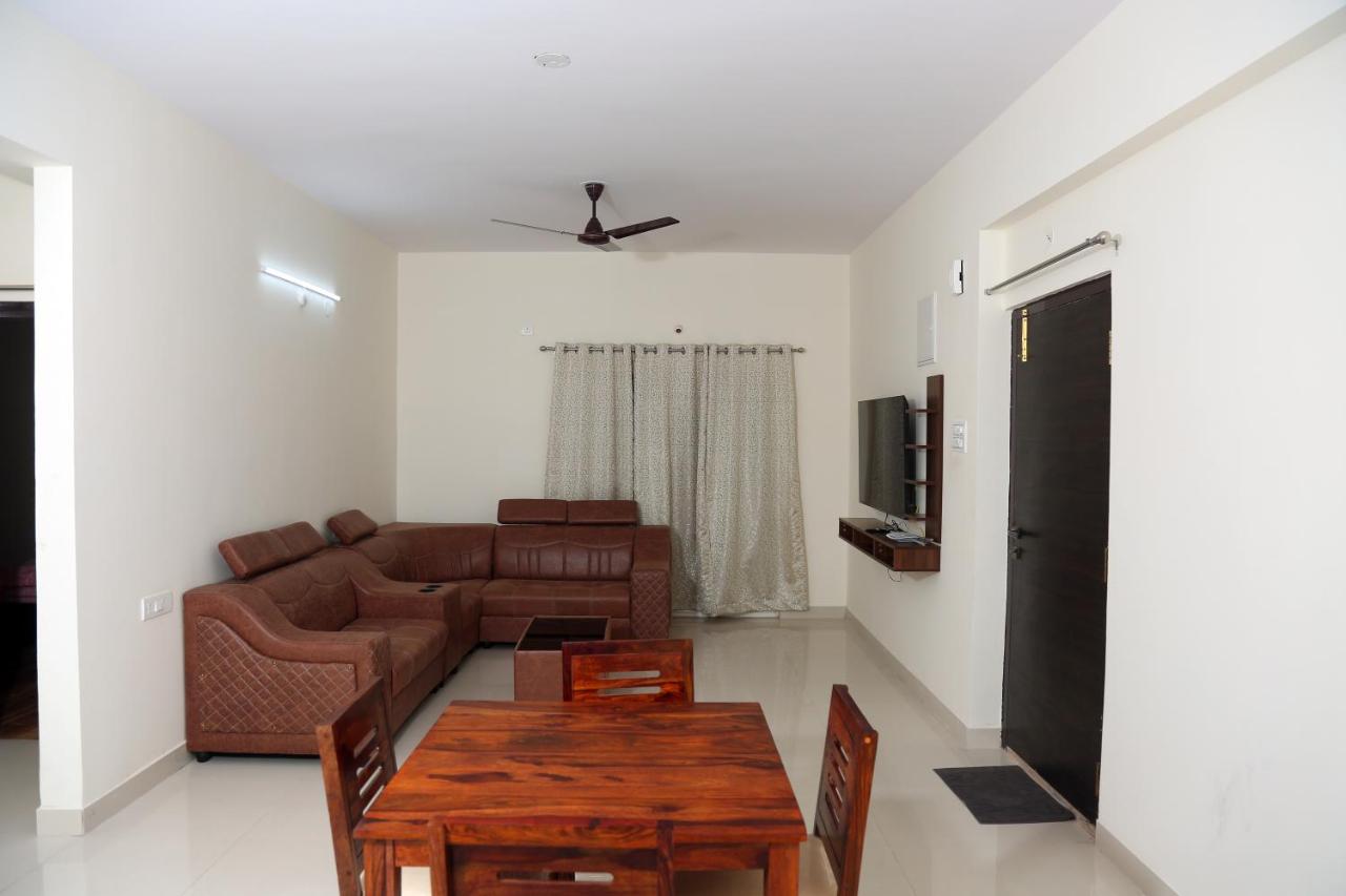 Mee Homes Madhapur Family Stay Fully Furnished 2 BHK Premium Flats 201 - B&B Hyderabad